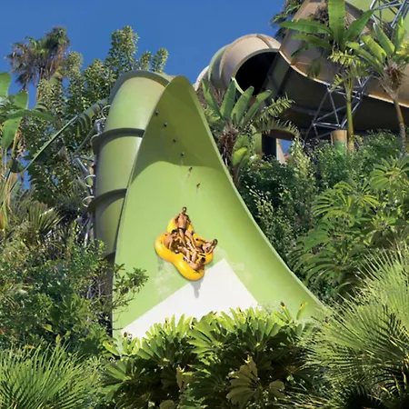 Summerland アパート *