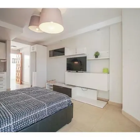 アパート Summerland